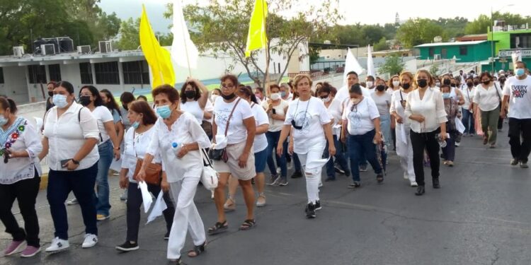 Participan cientos de victorenses en Peregrinación por la Paz y los desparecidos