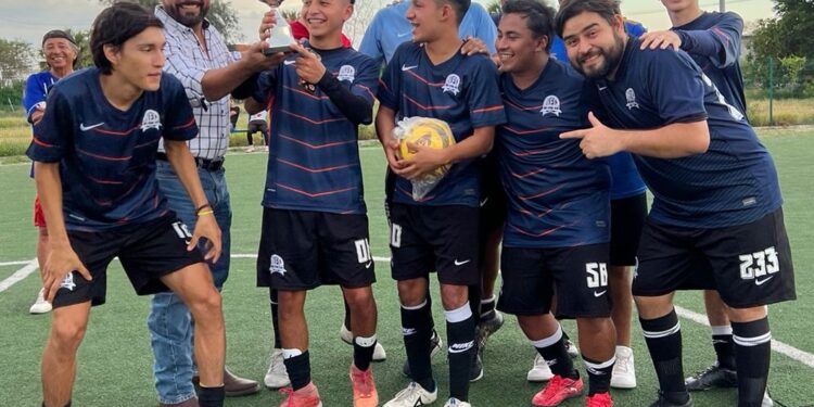 Surge campeón de Copa en Fut-7 “Victoria te quiero más”