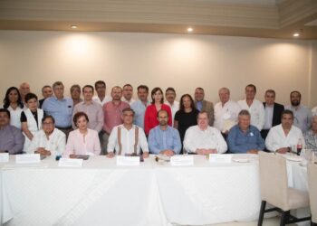 Participa Américo Villarreal en reunión de las mesas de Seguridad y Justicia