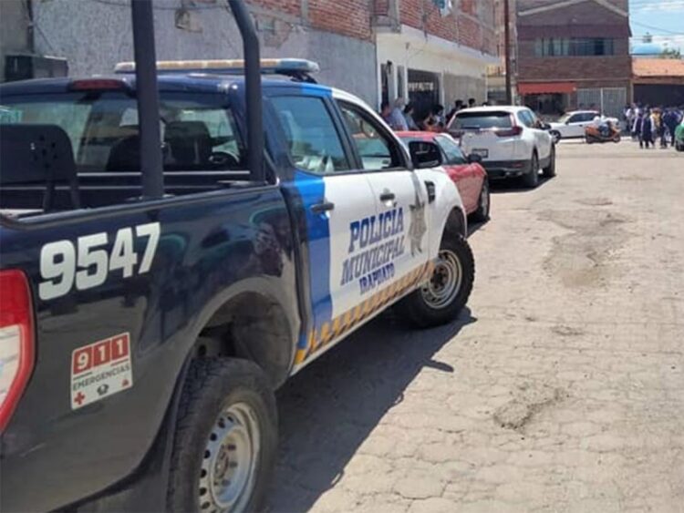 Sicarios irrumpen en casa y matan a padres de familia; hijos atestiguan los hechos