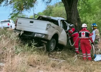 Un muerto y otro lesionado en accidente en carretera Victoria-El Mante