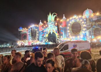 Vendaval azota festival de música en España; hay un muerto y 40 heridos