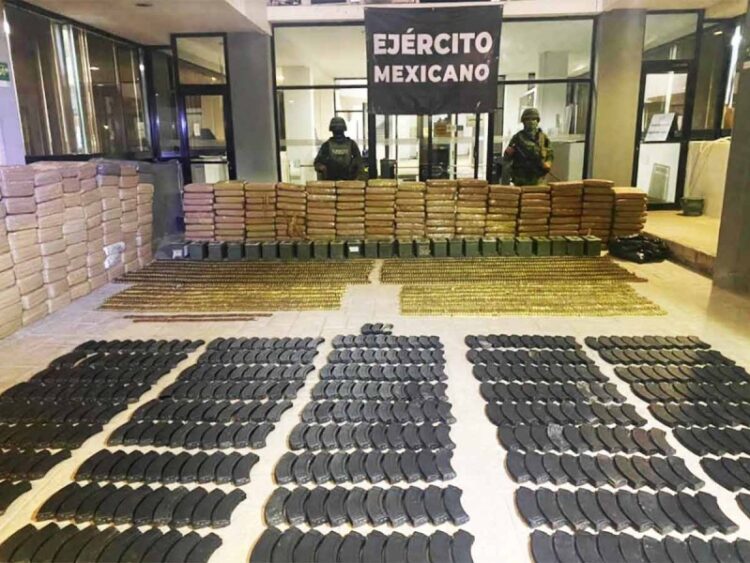 Ejército asegura mil, 275 kilos de droga y arsenal en Díaz Ordaz y Camargo