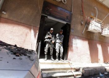 Incendio en plena misa deja al menos 41 muertos en iglesia de Egipto