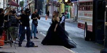 Cierran vialidades en Matamoros por filmación de “La Loca del Reforma”