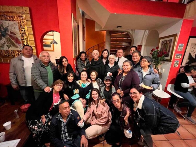 Rosario Robles pasa un día tranquilo tras salir de prisión