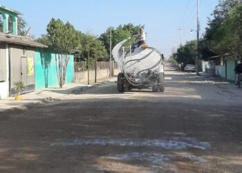 Rehabilitan calles en Colonias Vamos Tamaulipas, San Francisco  y Norberto Treviño de Victoria
