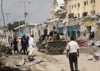 Suman 21 muertos en Somalia por asalto terrorista a hotel