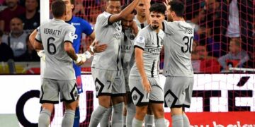 Neymar, Messi y Mbappé se ‘reconcilian’ en goleada del PSG