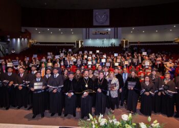 Rector de la UAT reconoce a docentes de Victoria y zona norte