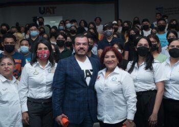 Inaugura Rector ciclo escolar de la UAT y recibe a la nueva generación de estudiantes