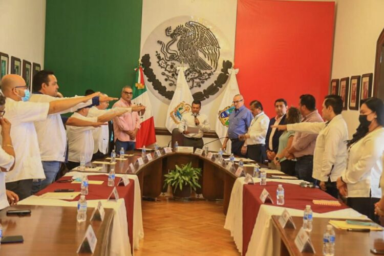 Instala el Ayuntamiento Consejo Consultivo del Archivo de Victoria