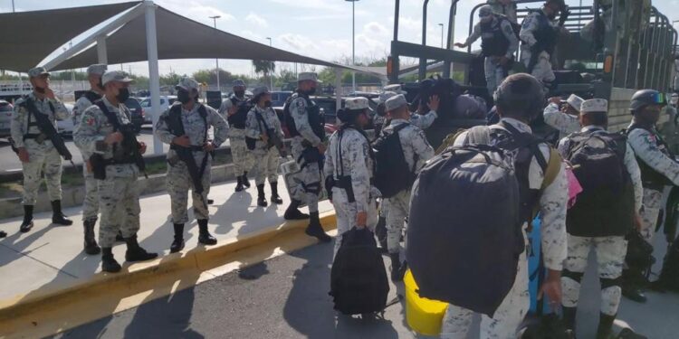 Llegan 200 agentes de Guarda Nacional a Reynosa; reforzarán aduanas en Tamaulipas