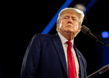 Trump se quedó con 300 documentos oficiales tras dejar la Casa Blanca.