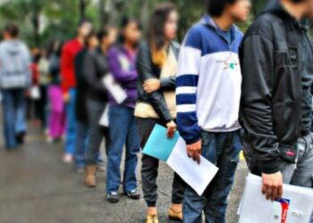 Victoria pierde empleos