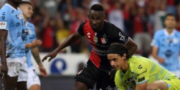 Atlas de Guadalajara se impone 3-1 a Los Gallos de Querétaro