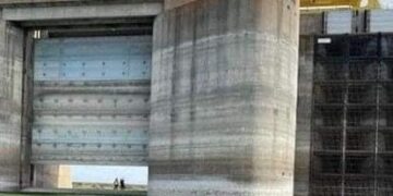 Crítico nivel de agua en la Presa Internación Falcón, en Tamaulipas