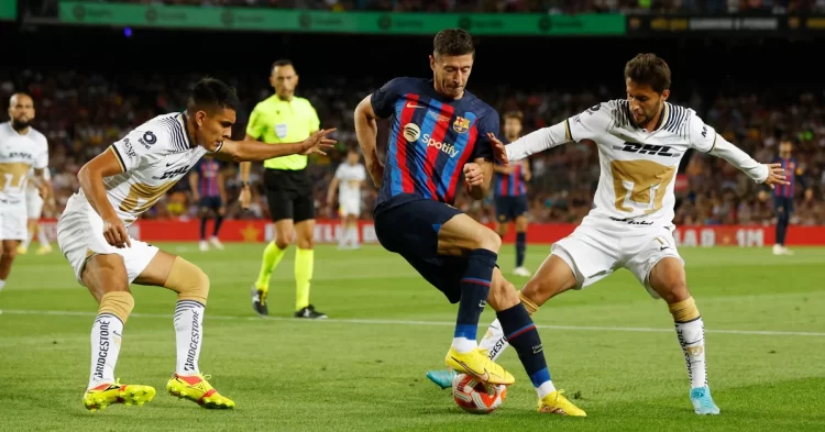 Barcelona arrolla 6-0 a unos Pumas indefensos en el Joan Gamper