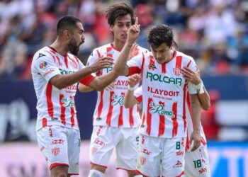 Rayos del Necaxa derrota 2-1 al Atlético San Luis