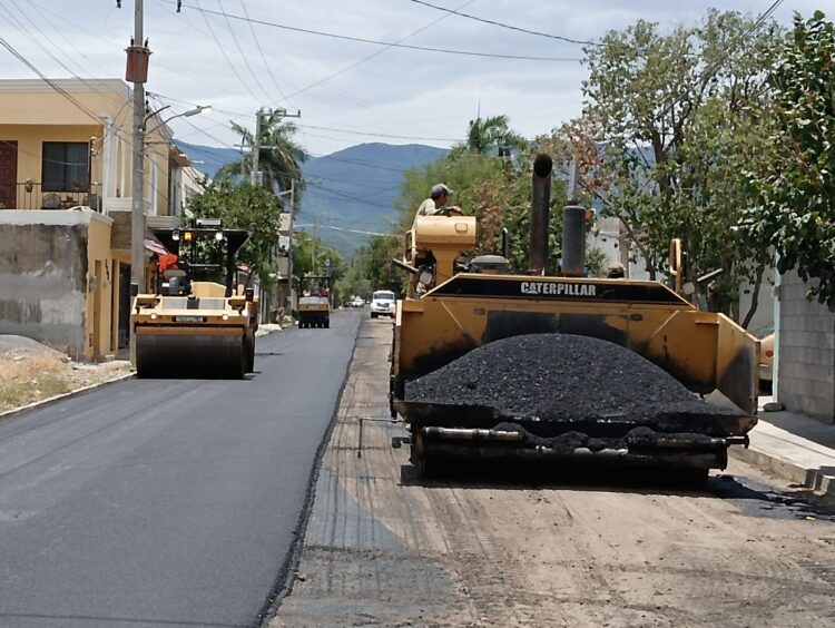Trabaja Municipio en mejora de vialidades