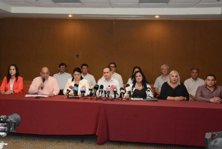 Deja García Cabeza de Vaca en bancarrota a Tamaulipas y regala 30 notarías denuncia Morena