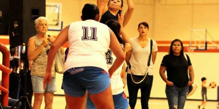 Éxito total en torneo de basquetbol “Victoria te quiero más”