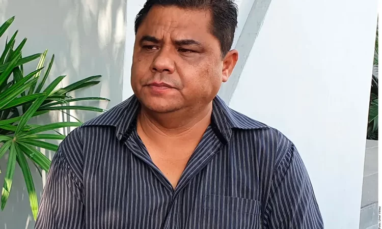 Exige papá de Debanhi renuncia del Fiscal