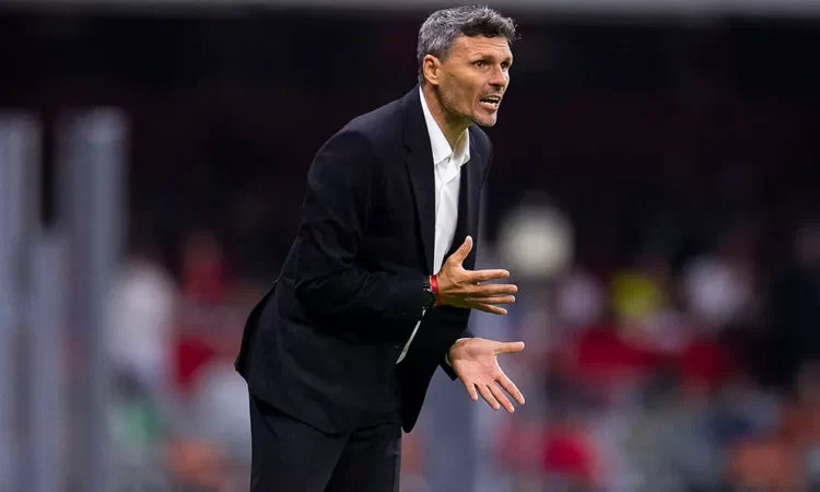 ‘Tano’ Ortiz, cerca de igualar su mejor racha al frente del América