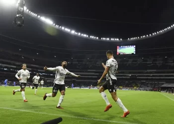 Xolos derrota a Cruz Azul que sigue en picada