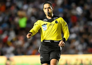 Gilberto Alcalá: ‘No hay crisis en el arbitraje… ¡Hoy no hay arbitraje!’