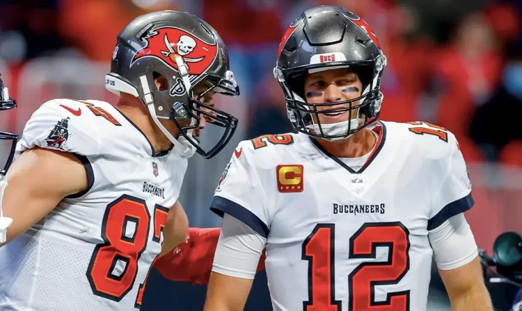 Se revela que Tom Brady y Rob Gronkowski estuvieron muy cerca de Raiders