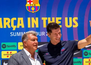 La millonaria comisión al agente de Lewandowski por su fichaje con el Barca