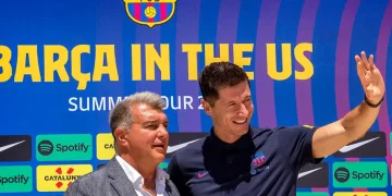 La millonaria comisión al agente de Lewandowski por su fichaje con el Barca