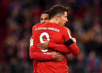 Lewandowski se despide entre abrazos del Bayern