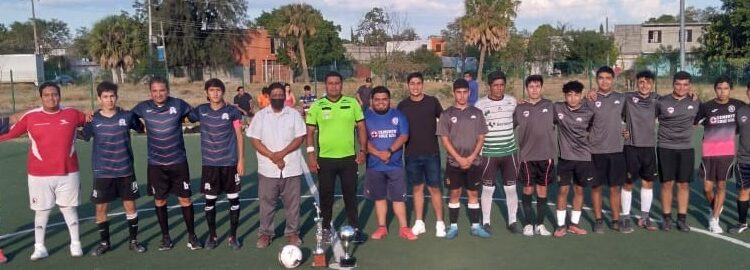 Premia Deportes Victoria a Nike FC