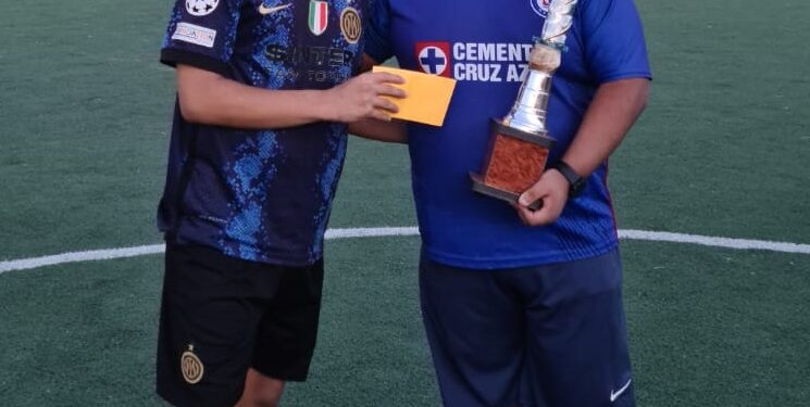 Premia Deportes Victoria a Nike FC