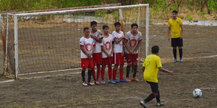 Se luce Municipio con premiación en Primer Torneo de Campeones