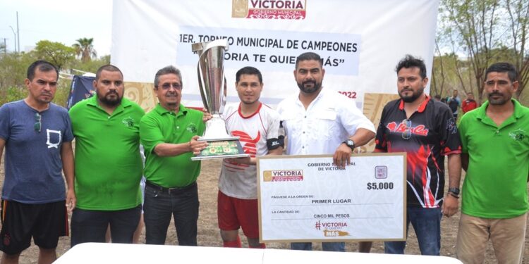 Se luce Municipio con premiación en Primer Torneo de Campeones