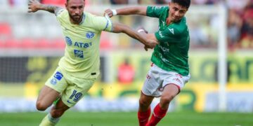 Aguilas del América derrotan 2-1 al Necaxa y vuelan al liderato general