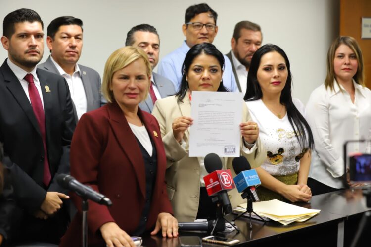 Recupera Morena a dos diputadas y tiene mayoría en Congreso de Tamaulipas