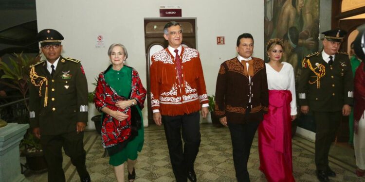 Da alcalde de Victoria Eduardo Gattás “Grito de Independencia” alterno; arenga la autonomía municipal