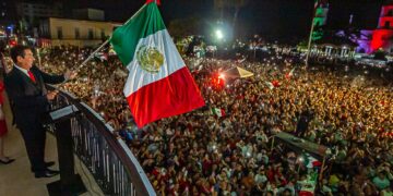 Encabeza Alcalde Mario López  ceremonia del Grito de Independencia en Matamoros