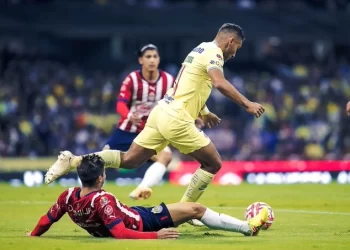 América se lleva el clásico 2-1 ante Chivas en el Estadio Azteca