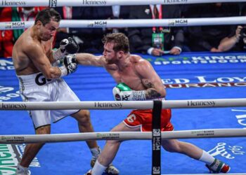 ‘Canelo’ Álvarez vence a Golovkin y pone fin a la trilogía