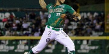 Leones gana sexto juego 6-2 a Sultanes y manda a siete Juegos la Serie