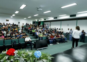 Presenta UAT oferta de convocatorias de movilidad estudiantil