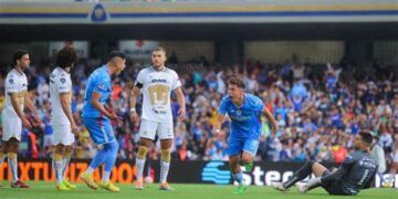 Cruz Azul derrota 2-1 a Pumas de la UNAM