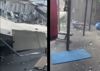 Colapsa techo en gimnasio de plaza comercial en Manzanillo tras sismo