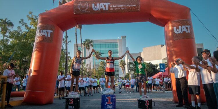 Realiza la UAT Carrera con Causa 5k en ciudad Victoria