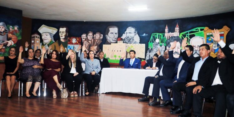 Designan a Don Sergio Argüelles Hijo Distinguido de la Ciudad; encabeza Alcalde Mario López homenaje póstumo